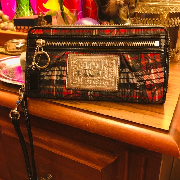 Coach Poppy Tartan Plaid Tote Bag with Matching Accordion Zip Wallet - Picture 2 of 15